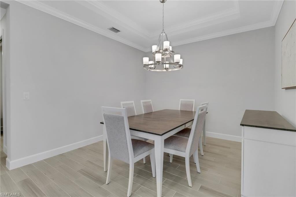 15561 Vittorio St - Photo 6 of 16