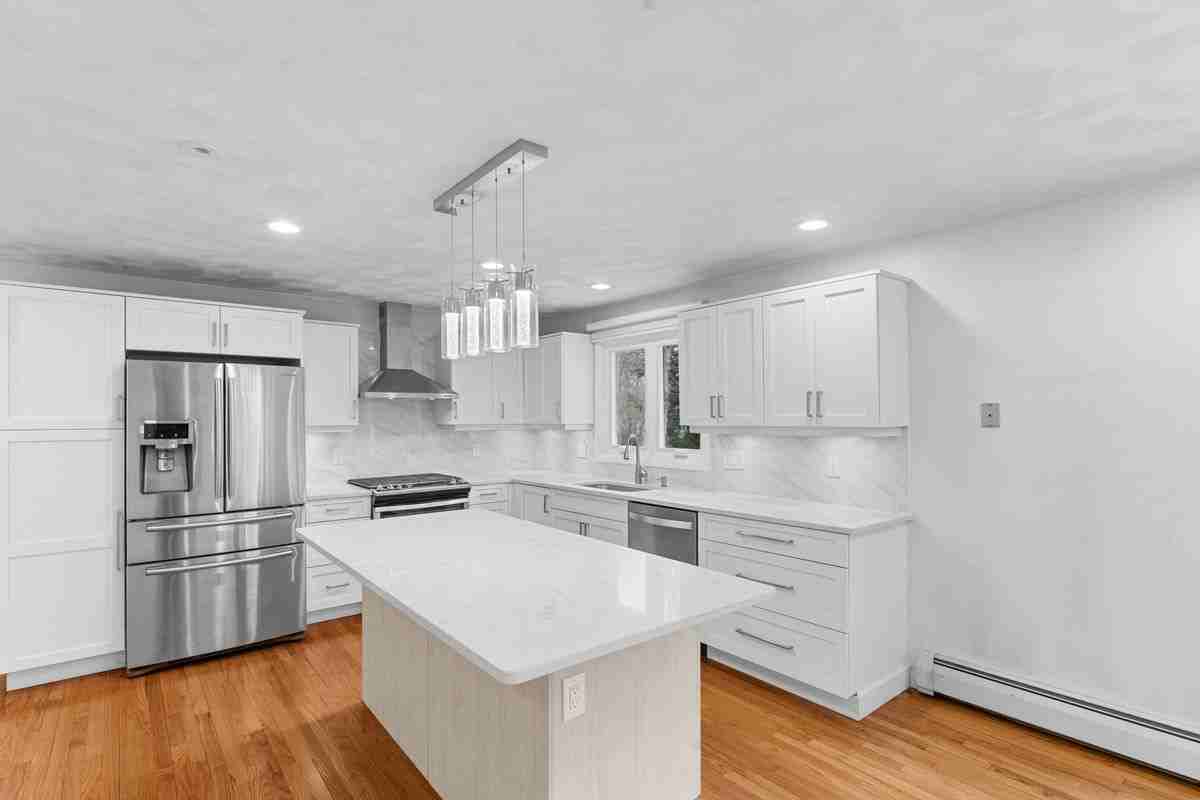 43 Sage Dr - Photo 2 of 34