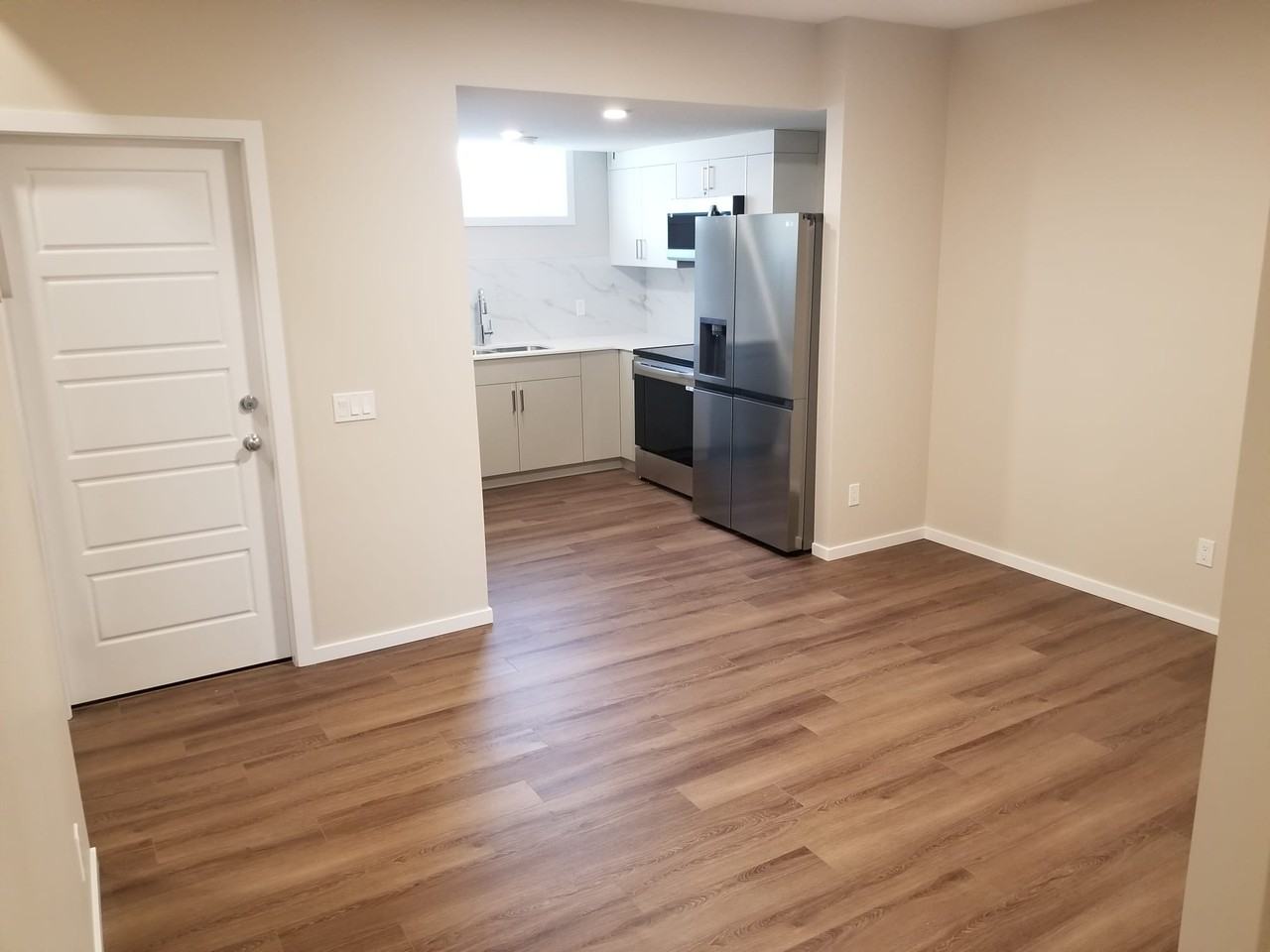 17812 73 Street Northwest - Photo 2 of 6