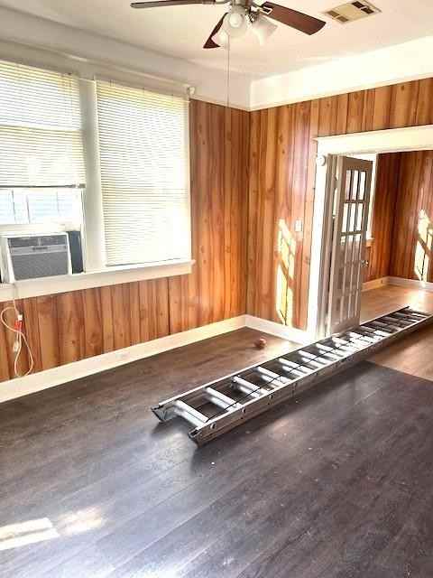 454 Westwood Dr - Photo 3 of 17