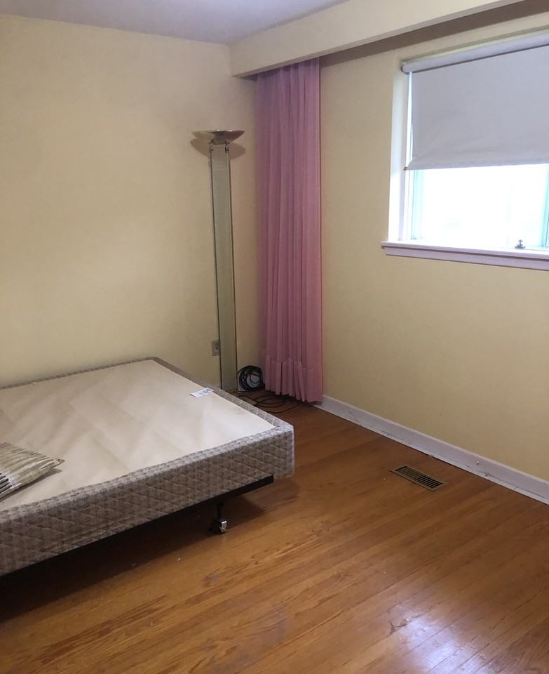 Bayview Ave & McKee Ave - Photo 2 of 12