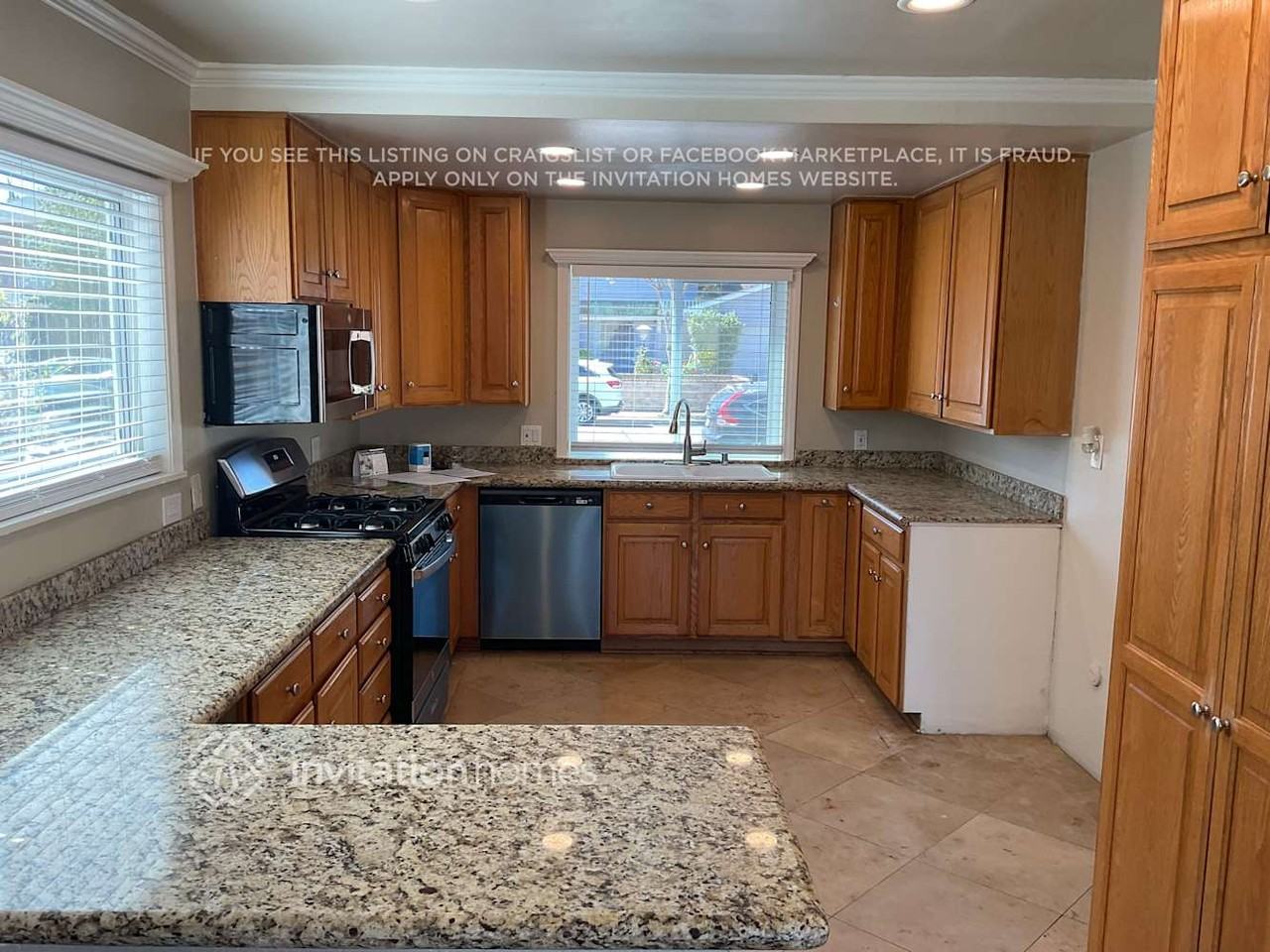 2051 Kasten St - Photo 7 of 17