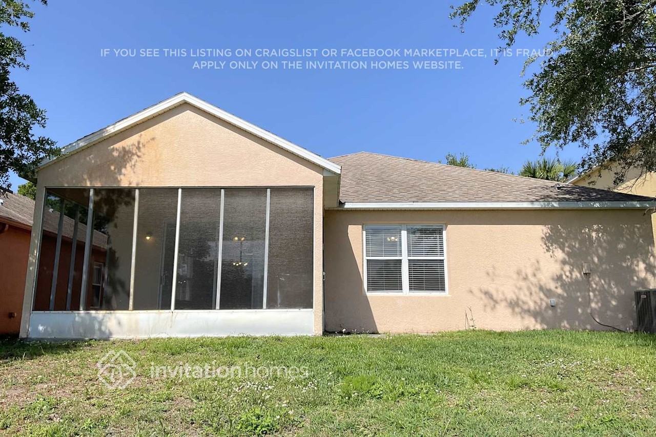4285 Canby Dr - Photo 2 of 6