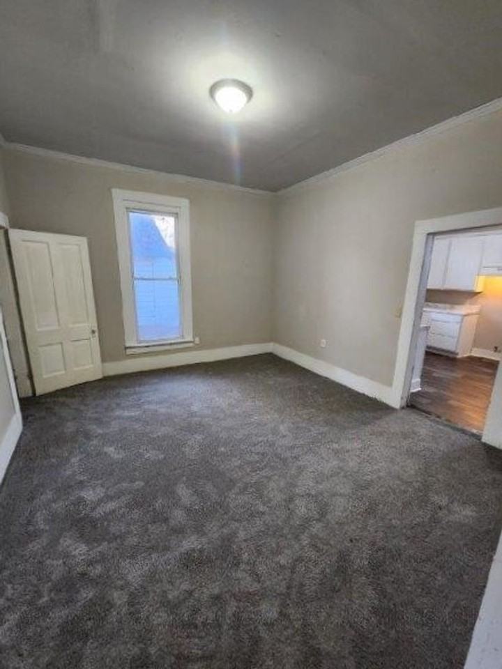 1224 Grant St Se - Photo 6 of 12