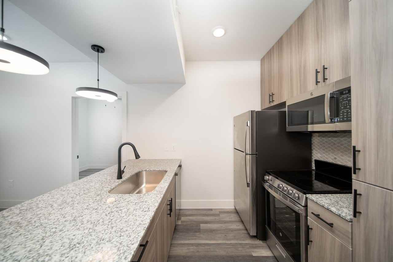 The Rosedale (Texas Wesleyan Student - Photo 2 of 7