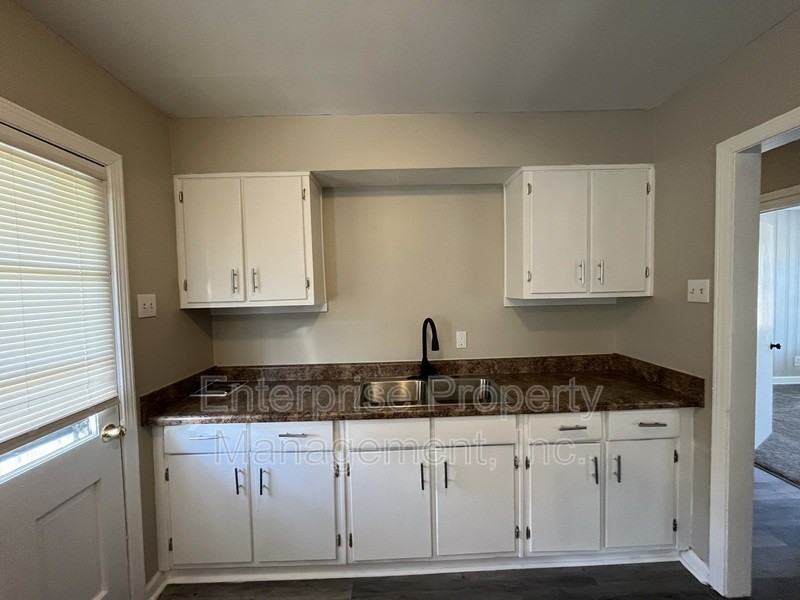 1699 Frayser Blvd - Photo 4 of 19