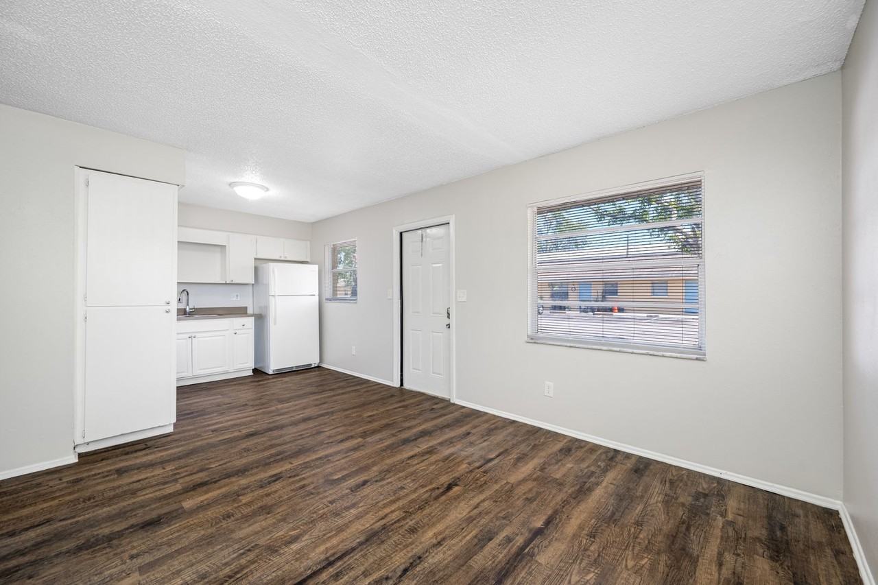 4520 76th Ave N - Photo 7 of 20
