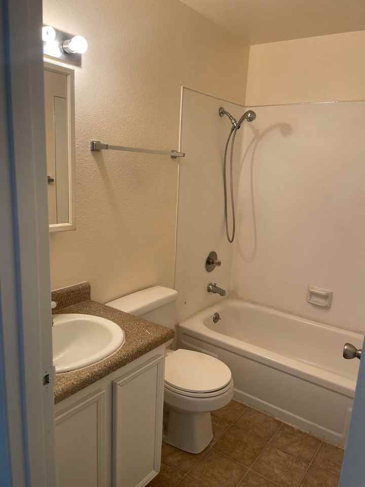 #222 KIMBERLY WEST APARTMENTS - Photo 7 of 13