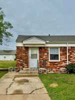 featured image of 2943 Pioneer St #2943