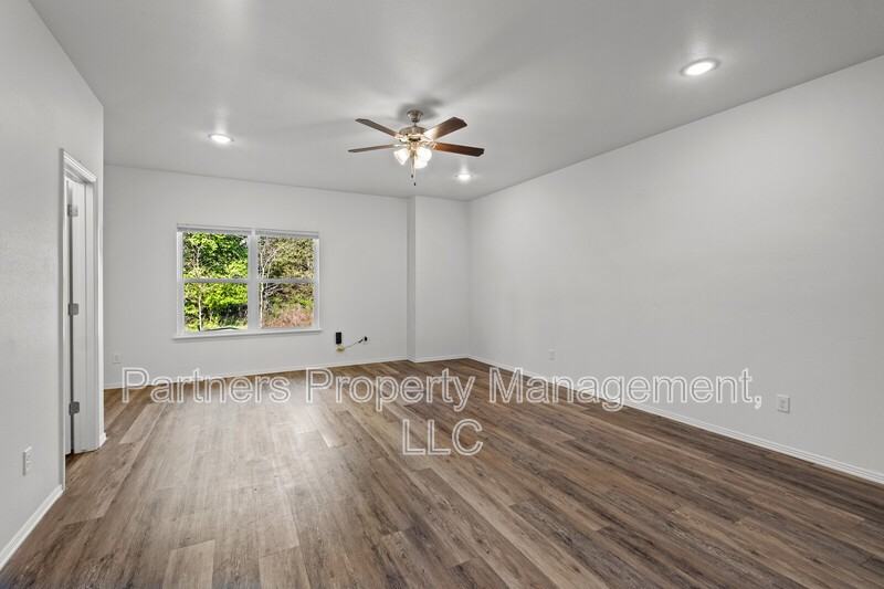 777 S Benchmark Ln - Photo 7 of 26