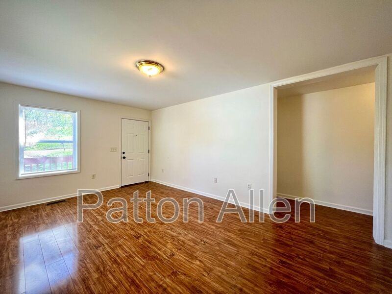 30 Branning St - Photo 2 of 27