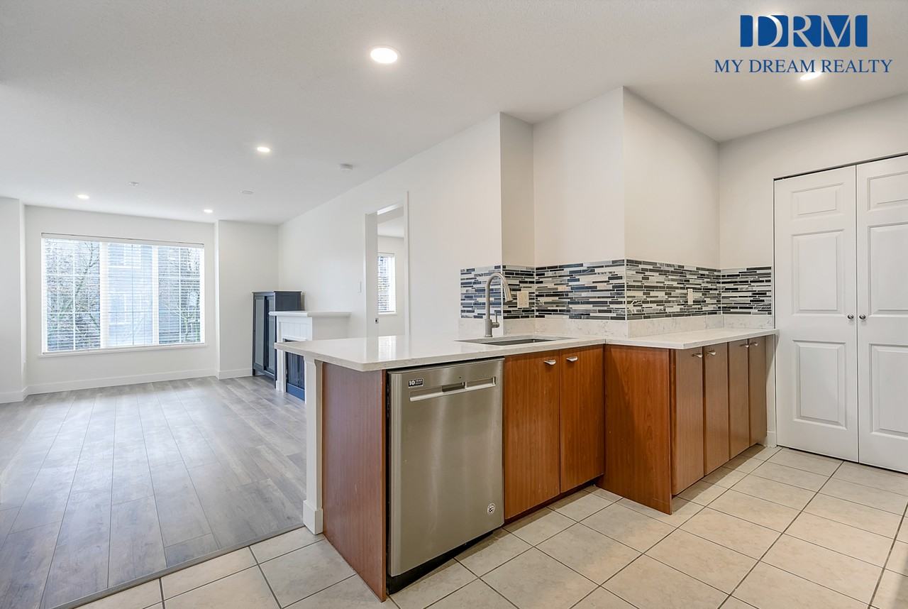 14877 100 Avenue #D194 - Photo 5 of 20