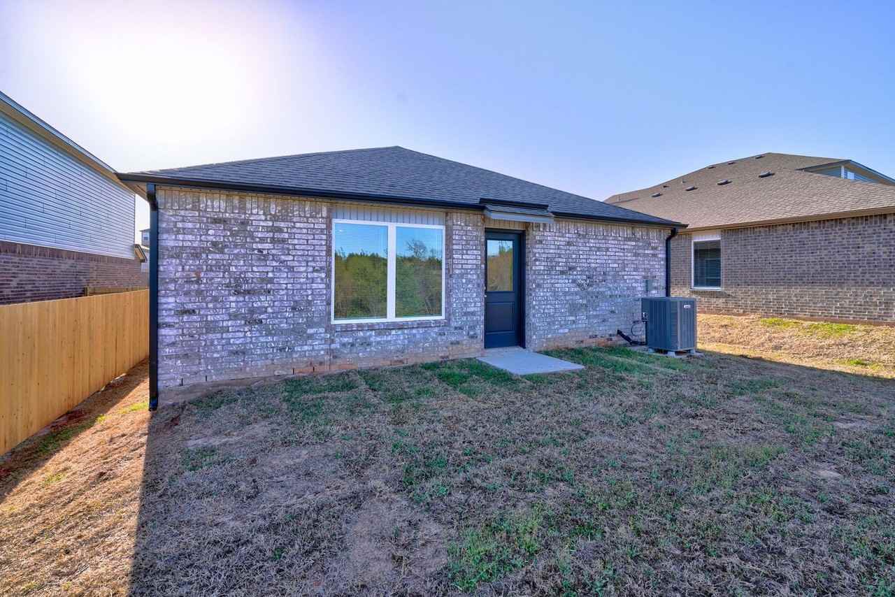 9529 Gray Wolf Ln - Photo 2 of 49