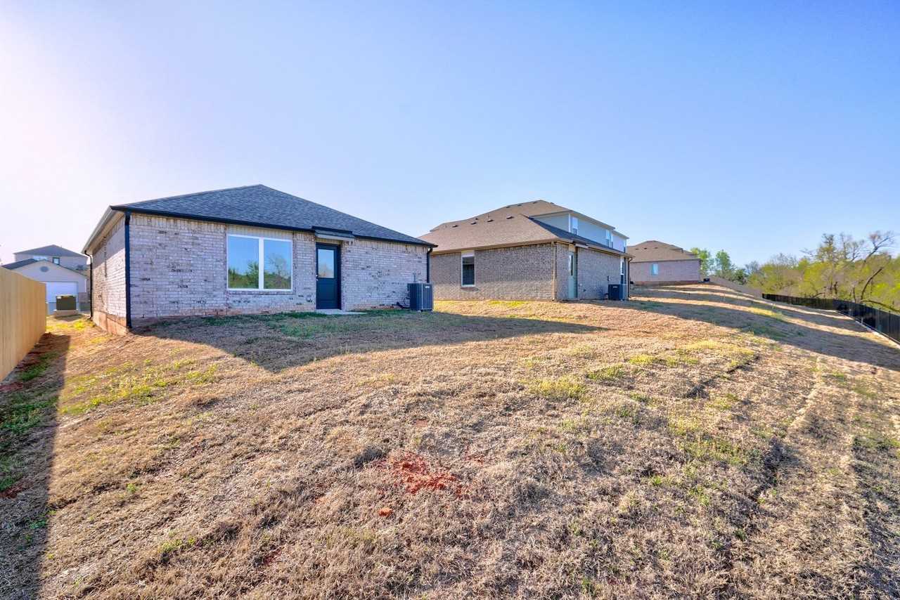 9529 Gray Wolf Ln - Photo 3 of 49