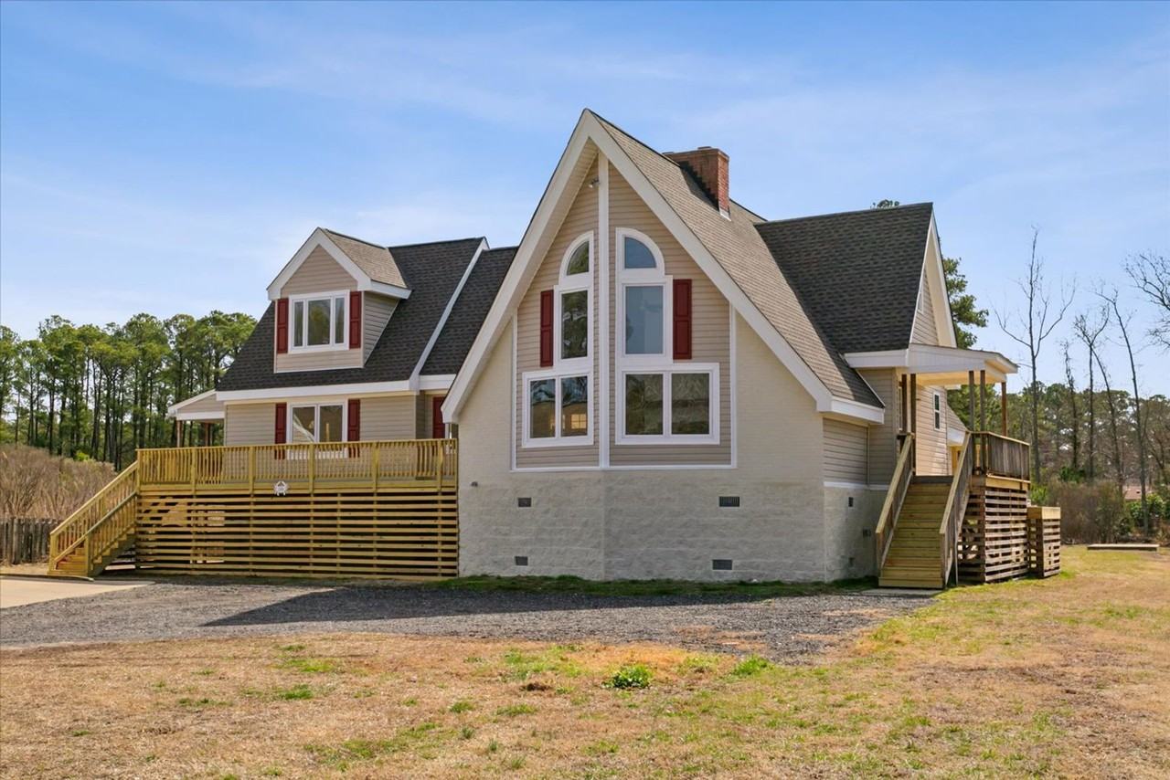 236 Hansford Ln - Photo 2 of 50