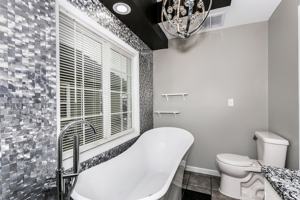 featured image of 449 N Dodge Ave