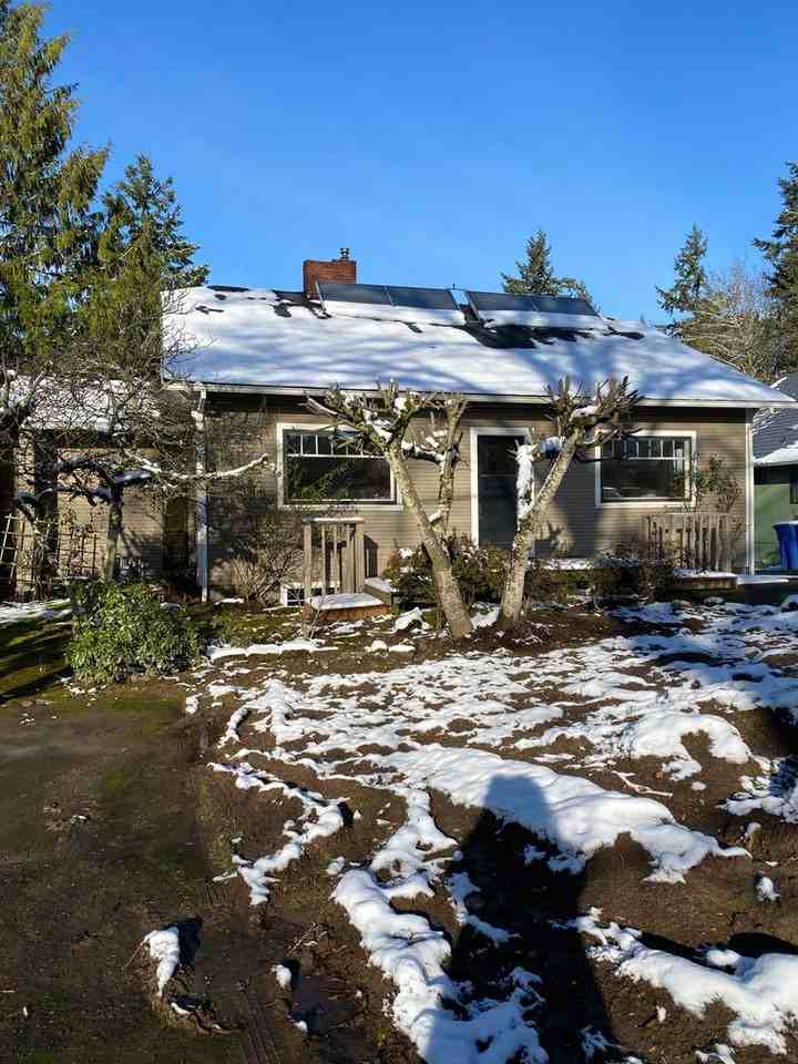 4403 Sw Lobelia St - Photo 2 of 25