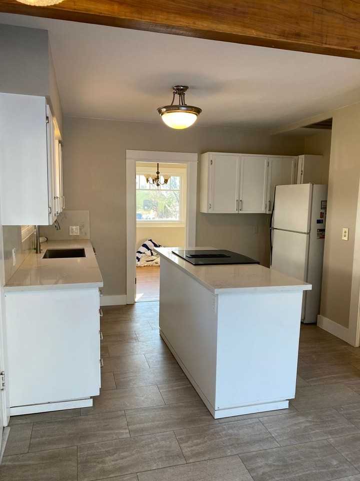 4403 Sw Lobelia St - Photo 3 of 25