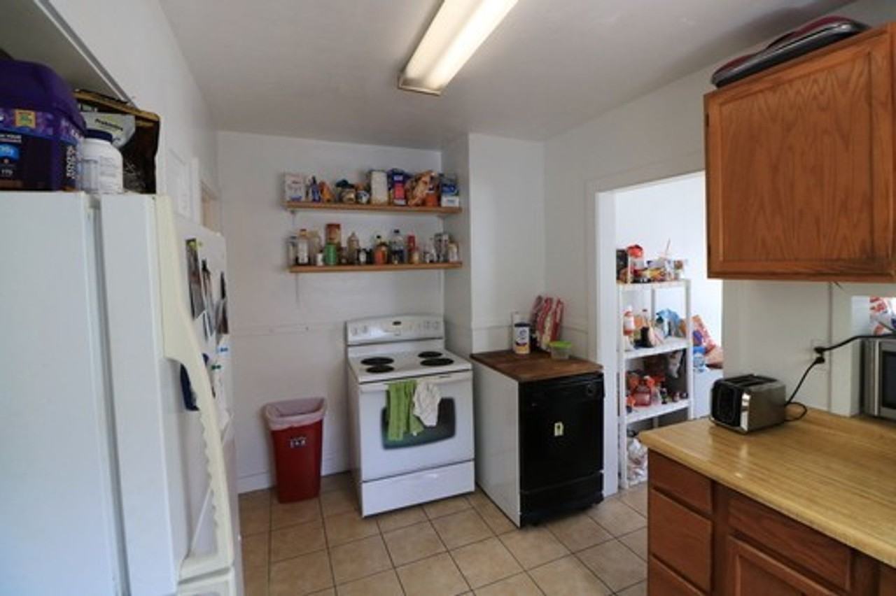 642 E 500 N - Photo 2 of 4