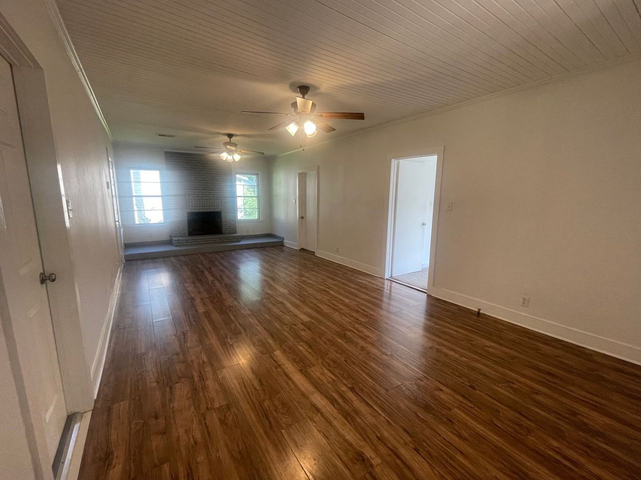 1148 E Pine Island Rd - Photo 3 of 13