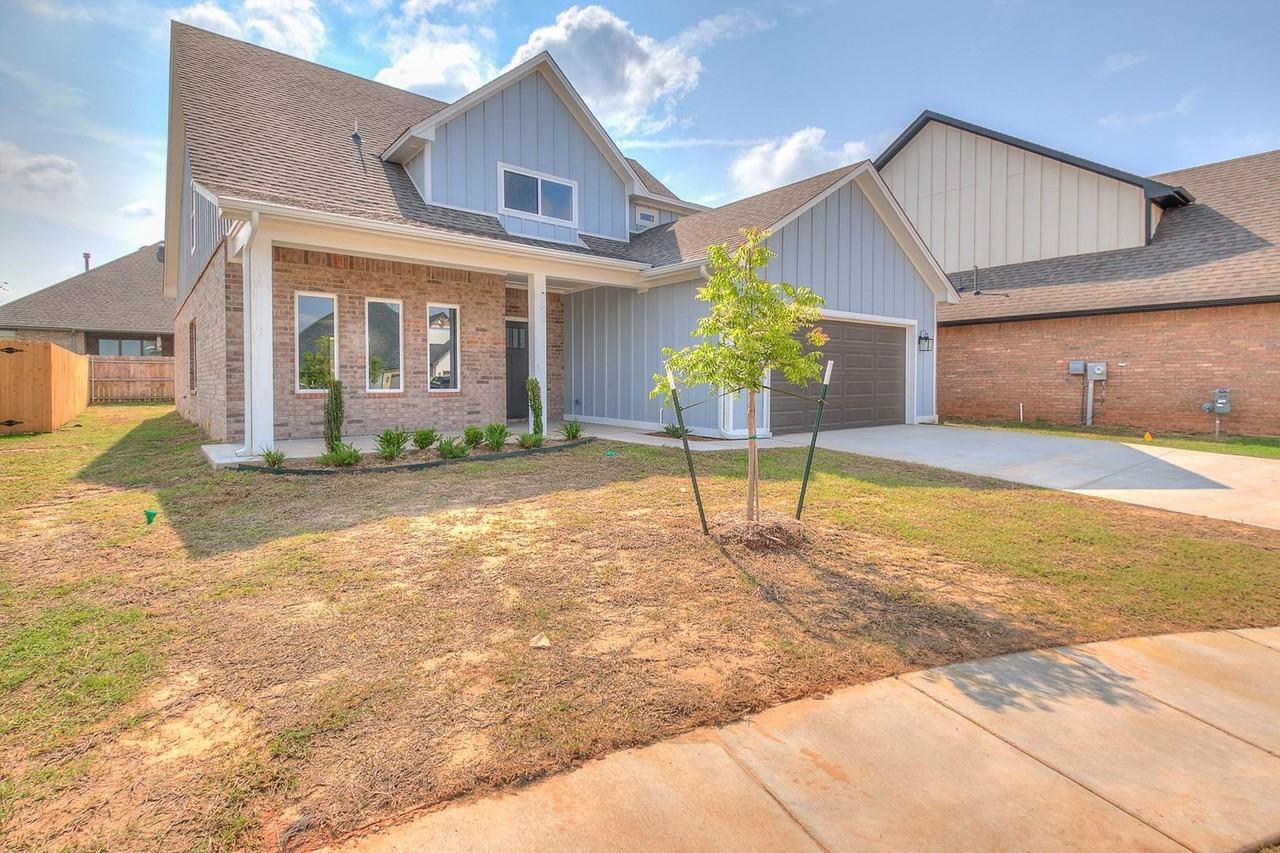 14512 Chambery Ct - Photo 3 of 50