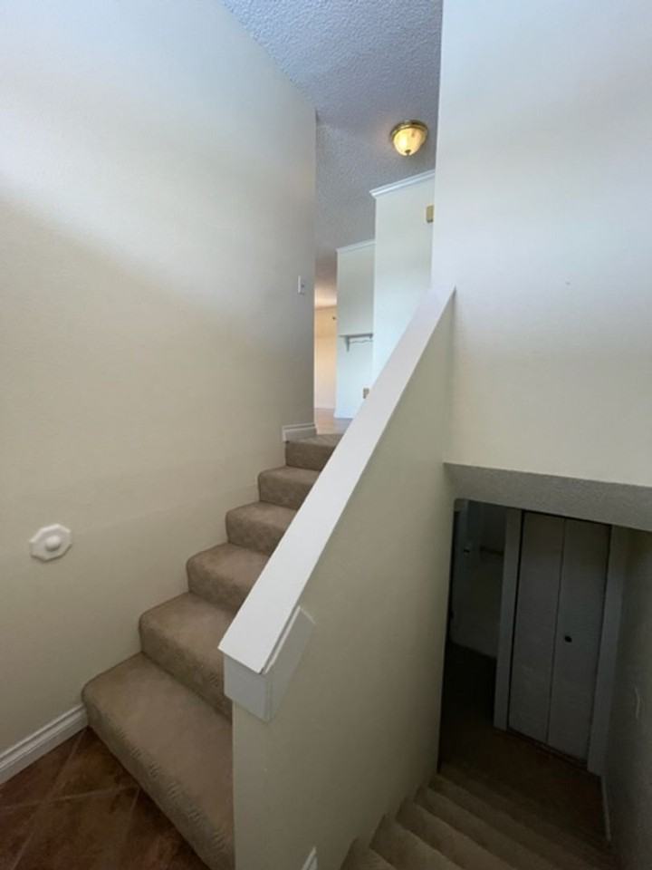 810 Warner Dr #C - Photo 4 of 16