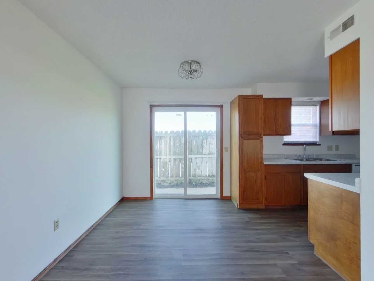 3958 N Garland Cir #2 - Photo 4 of 11