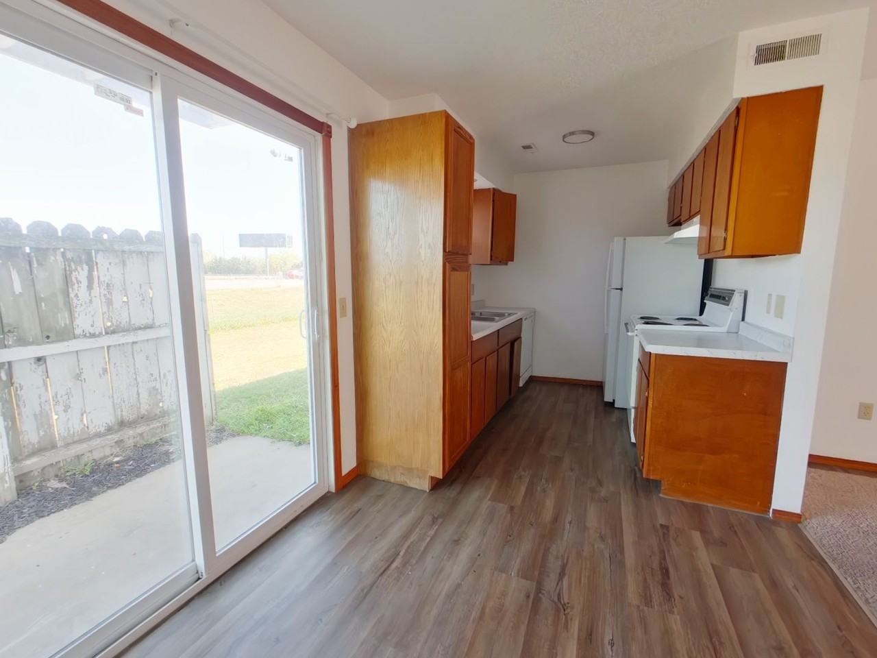 3958 N Garland Cir #2 - Photo 5 of 11