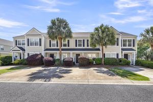 featured image of 1003 Washitonia Way #C