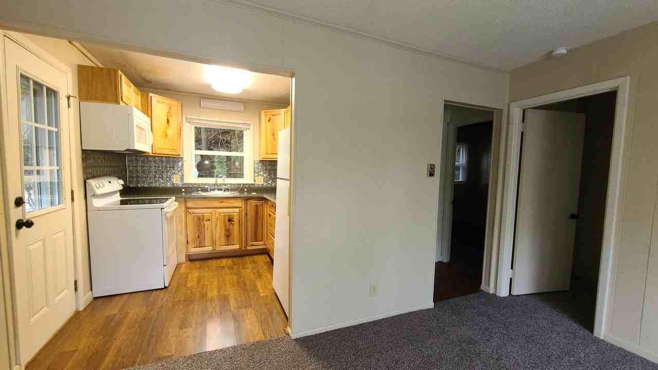 117 Gragg St - Photo 3 of 7