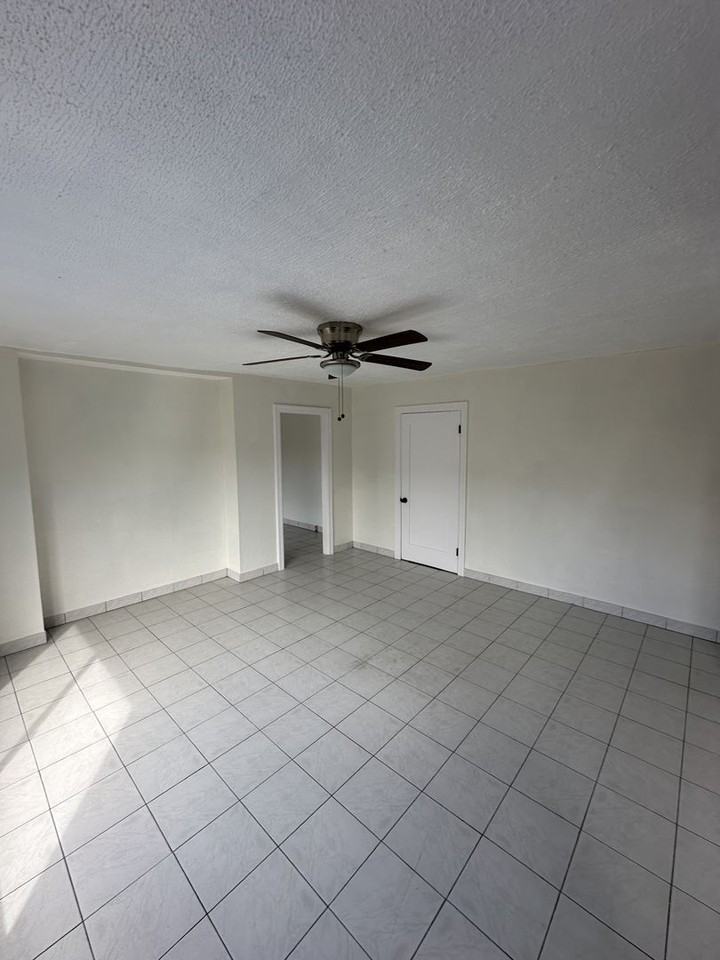 2815 Winter St - Photo 7 of 16