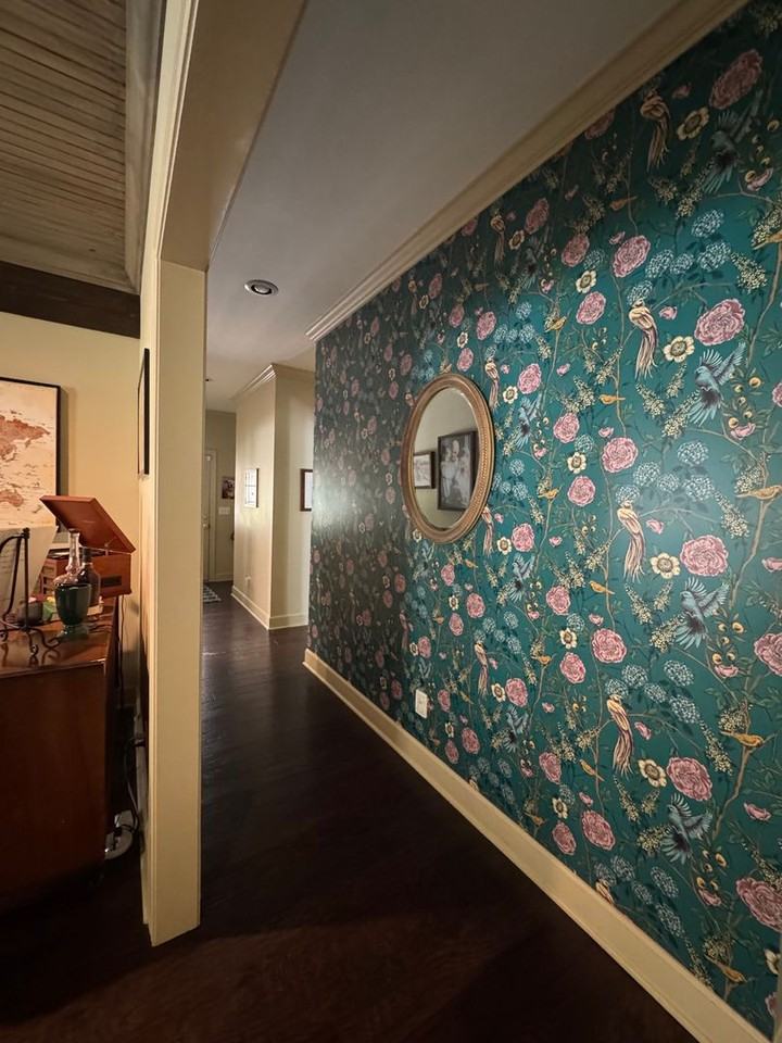 185 Megan Ln - Photo 3 of 17