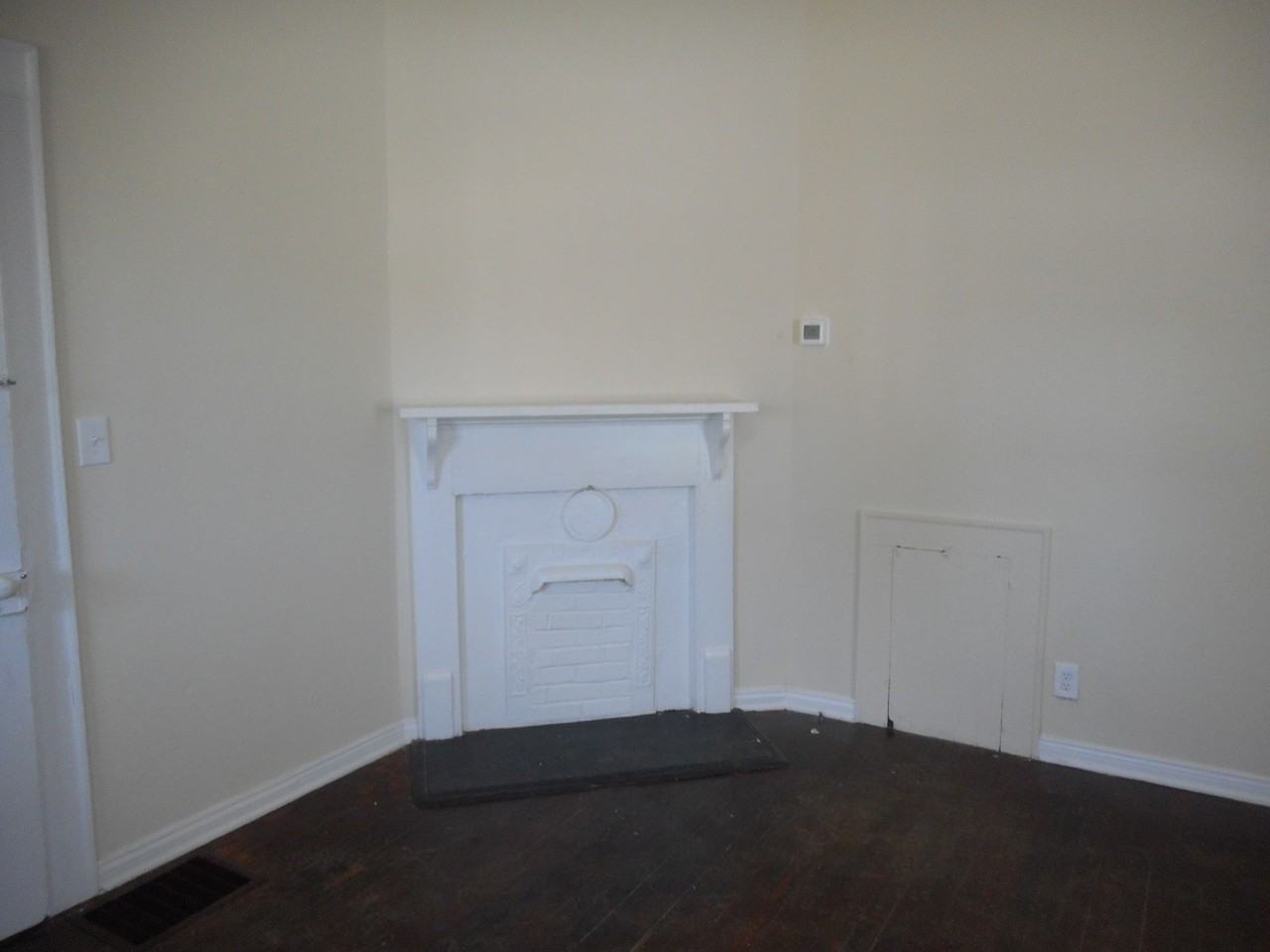 343 Frayser St - Photo 6 of 11