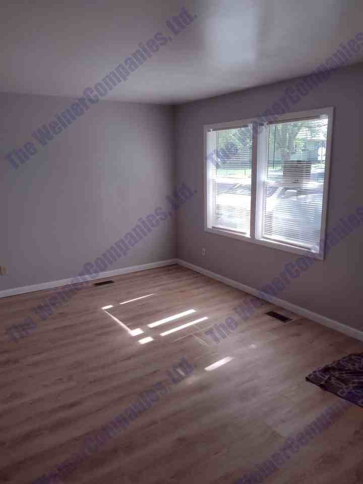 708 S Scottswood Dr - Photo 2 of 23