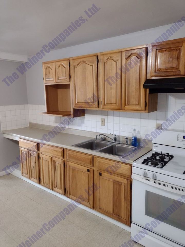 708 S Scottswood Dr - Photo 4 of 23