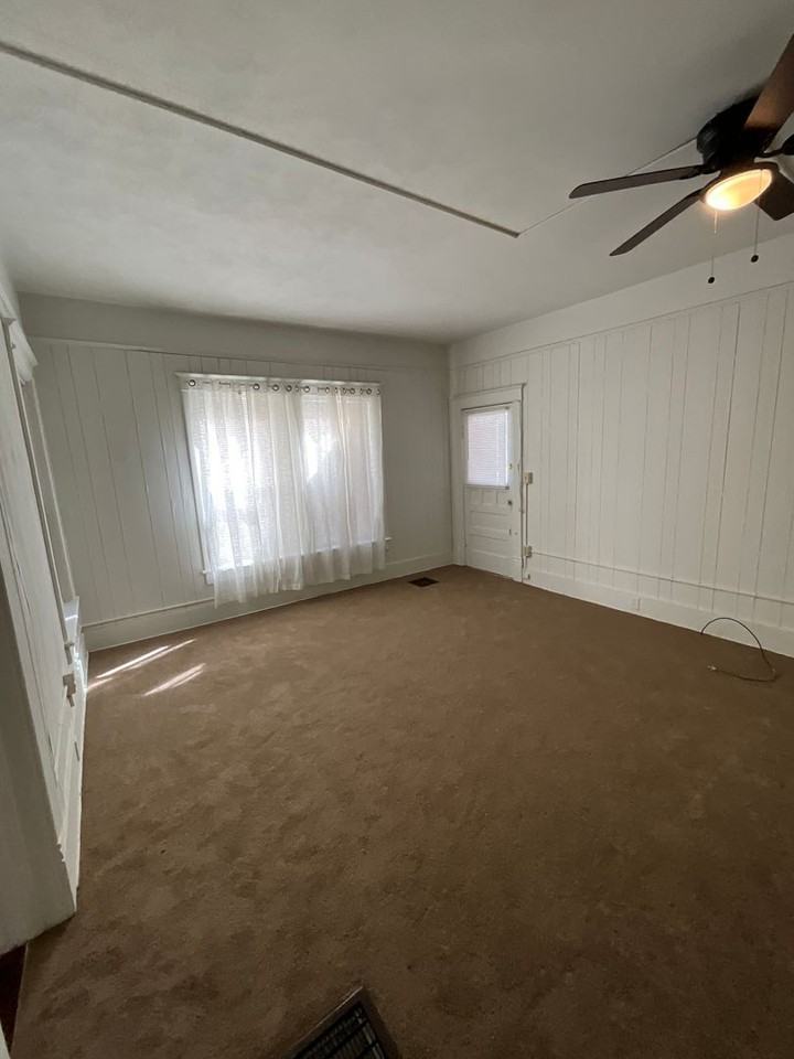 417 Mabbette St #2 - Photo 6 of 19