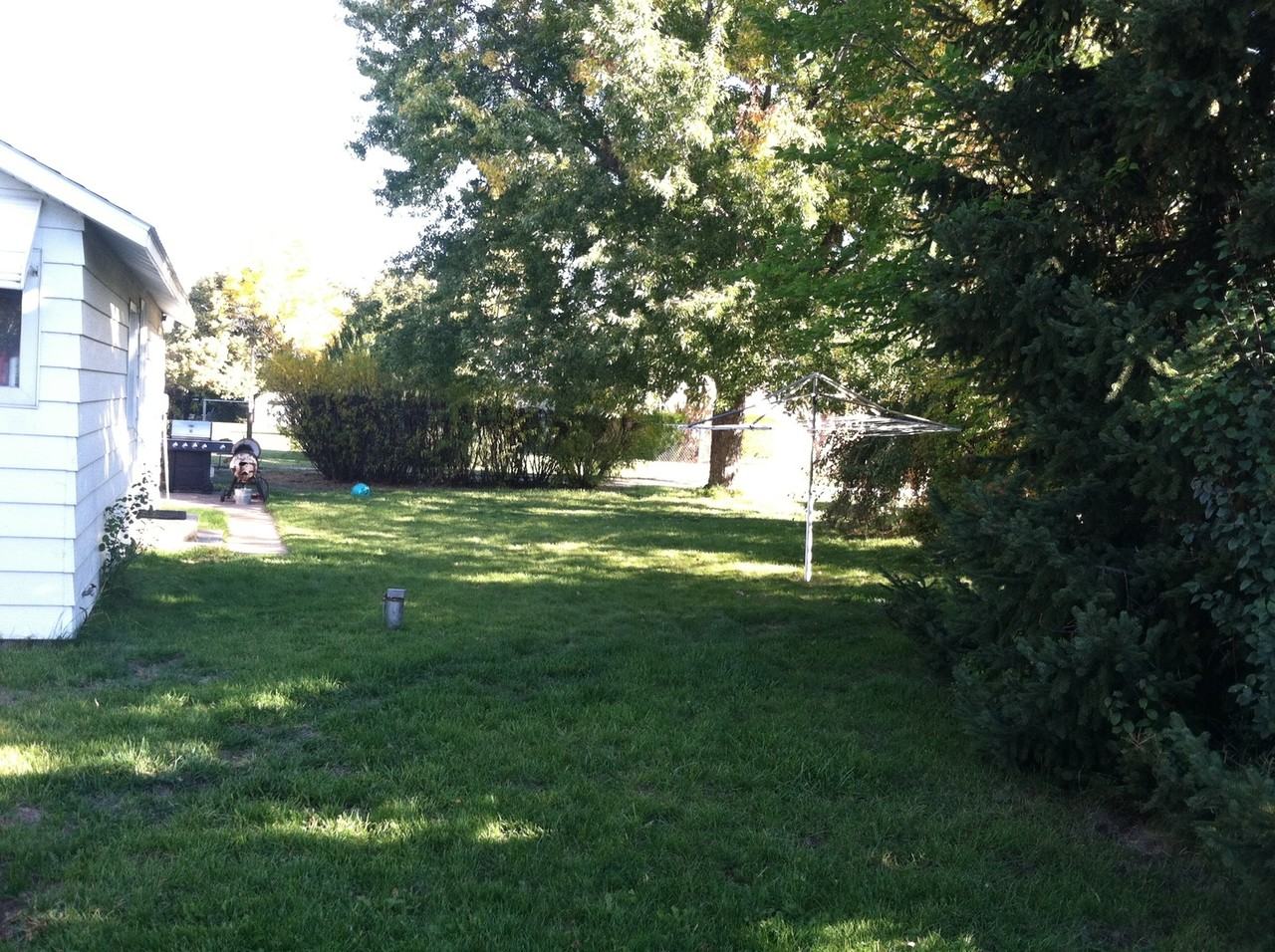 318 Doran Ln - Photo 5 of 20
