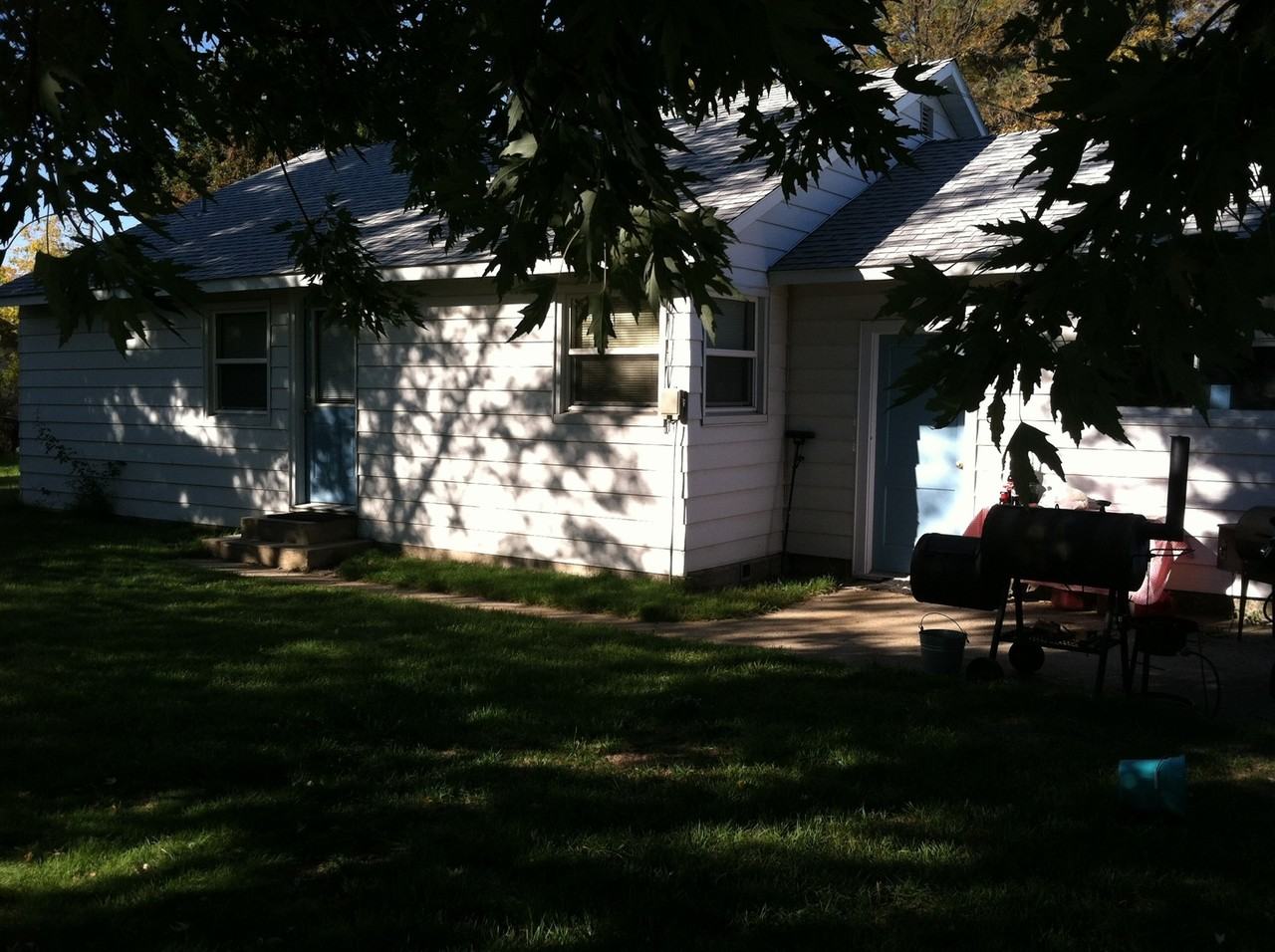 318 Doran Ln - Photo 6 of 20