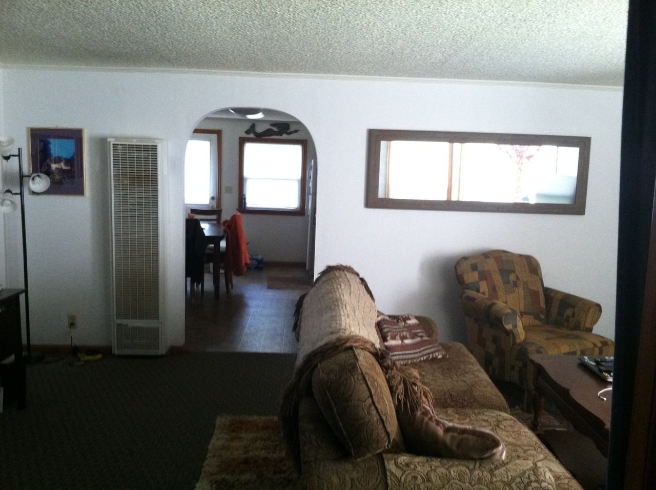 318 Doran Ln - Photo 7 of 20