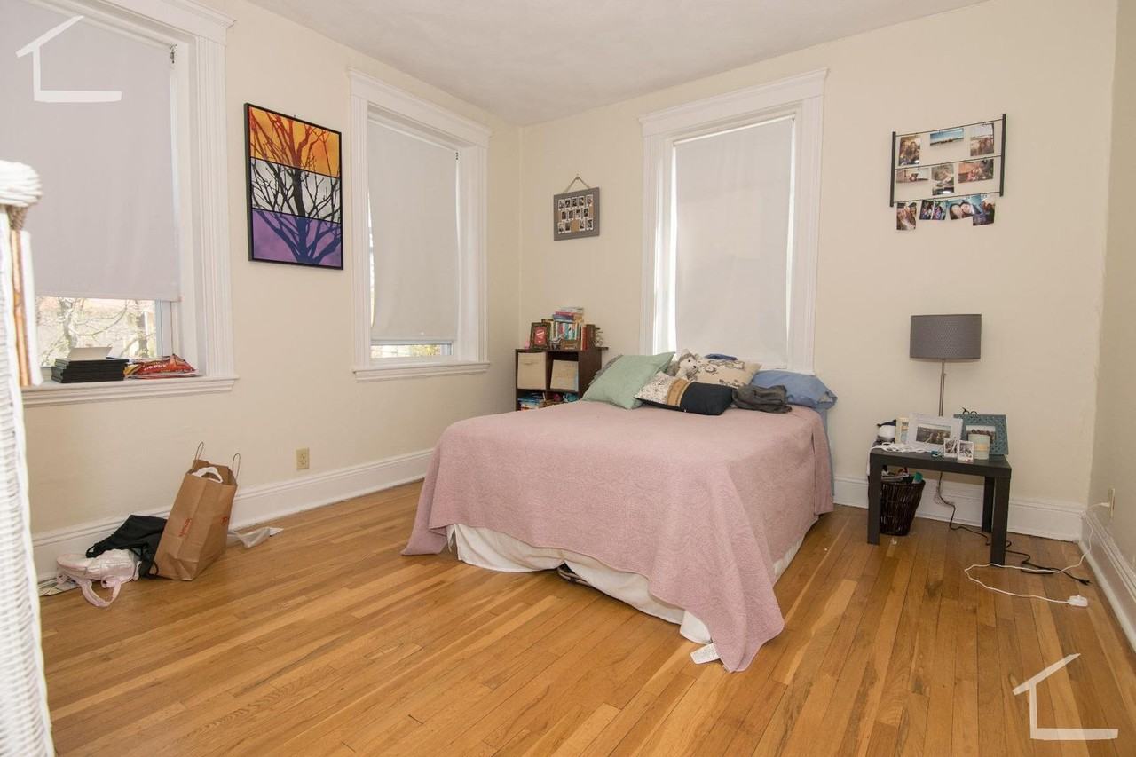 15 Egremont Rd - Photo 3 of 14