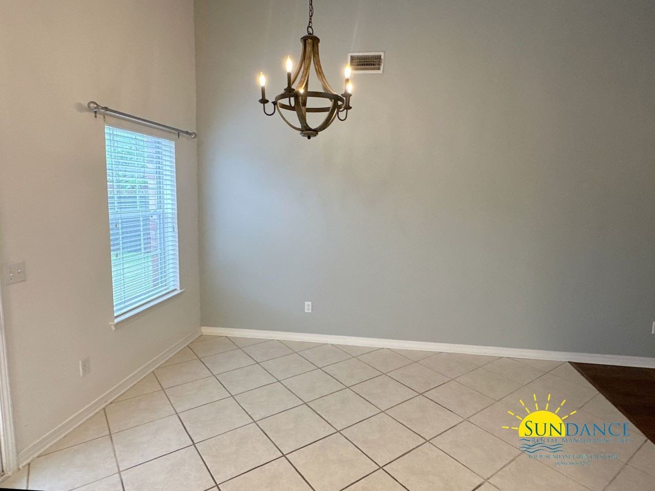 9709 Leeward Way - Photo 5 of 16