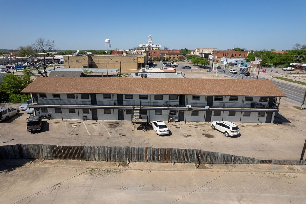 Tucker Apartments - Photo 4 of 14