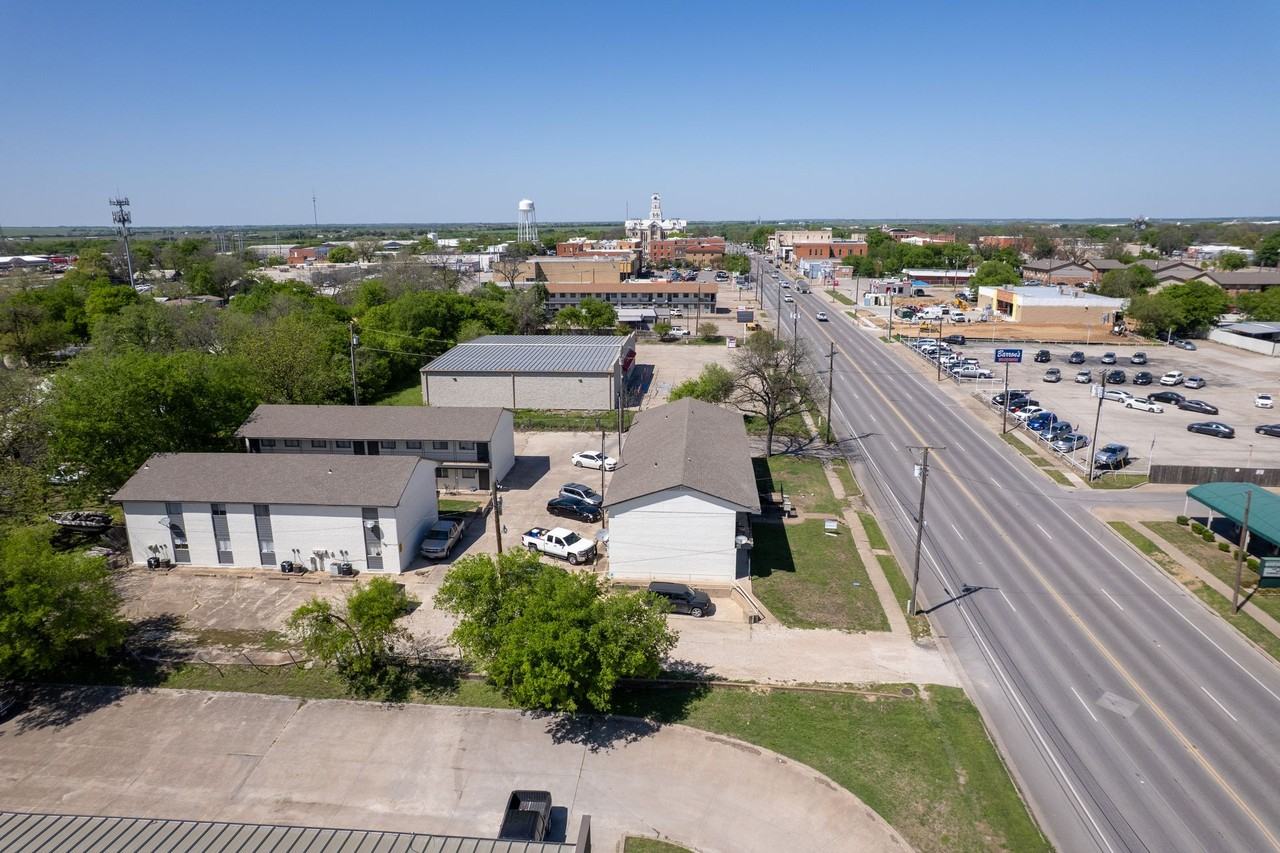 Tucker Apartments - Photo 5 of 14