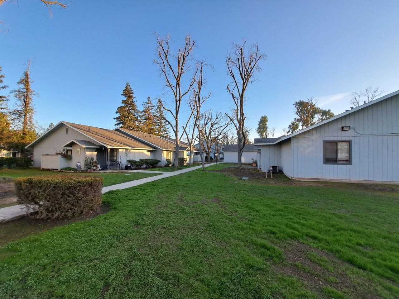 The Lakes - Photo 7 of 31