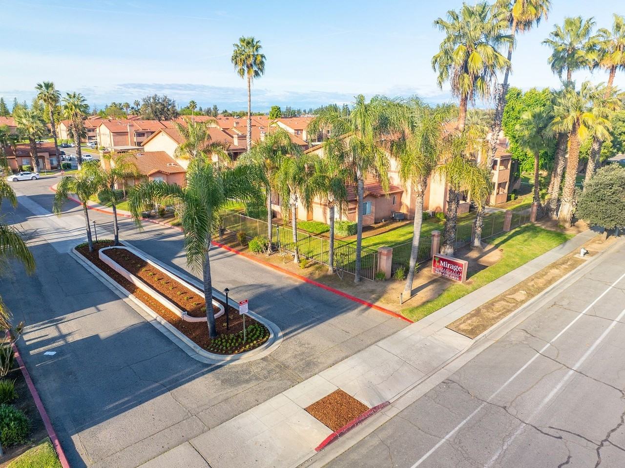 Mirage - Photo 6 of 50