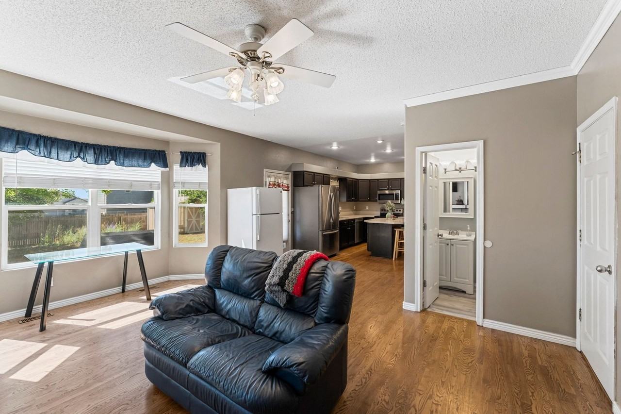 5263 Rondo Way - Photo 5 of 21