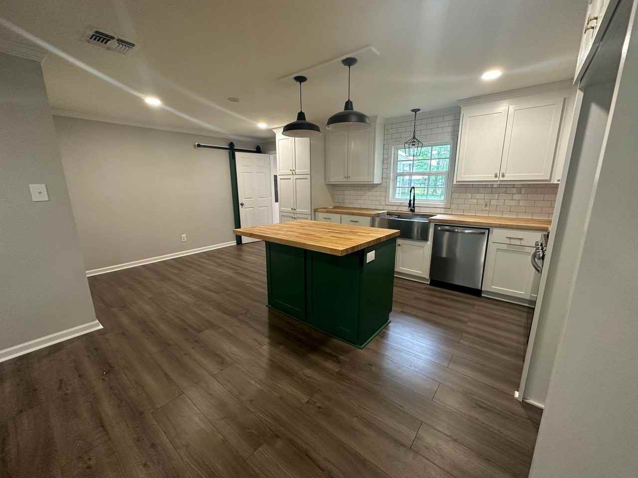 9685 Darrell Ave - Photo 4 of 21