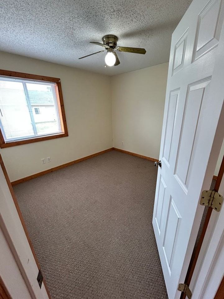 Cedar Creek Apartments - Photo 2 of 13