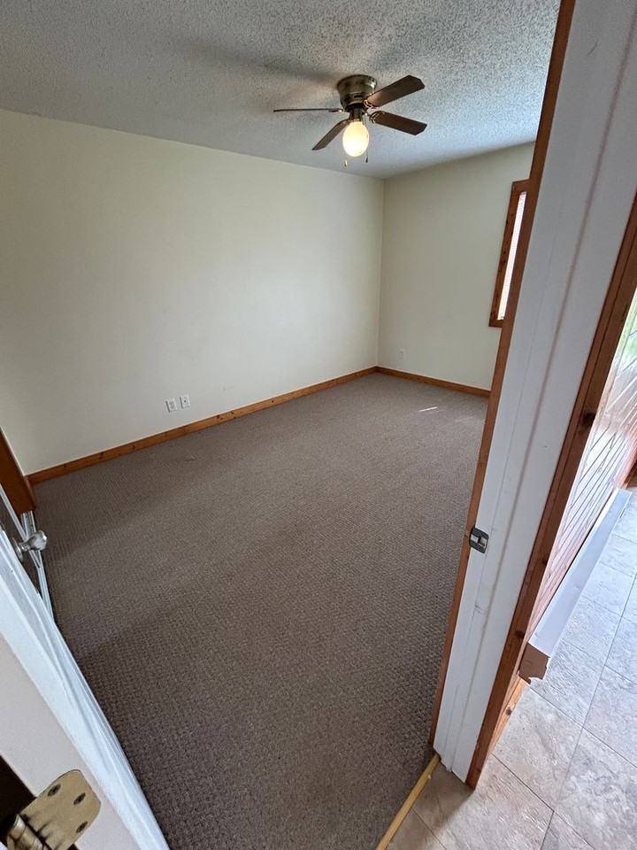 Cedar Creek Apartments - Photo 4 of 13