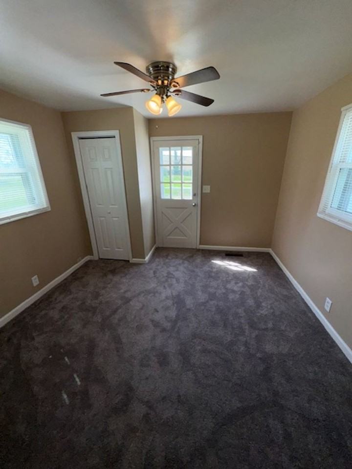 917 Independence Ave - Photo 2 of 10